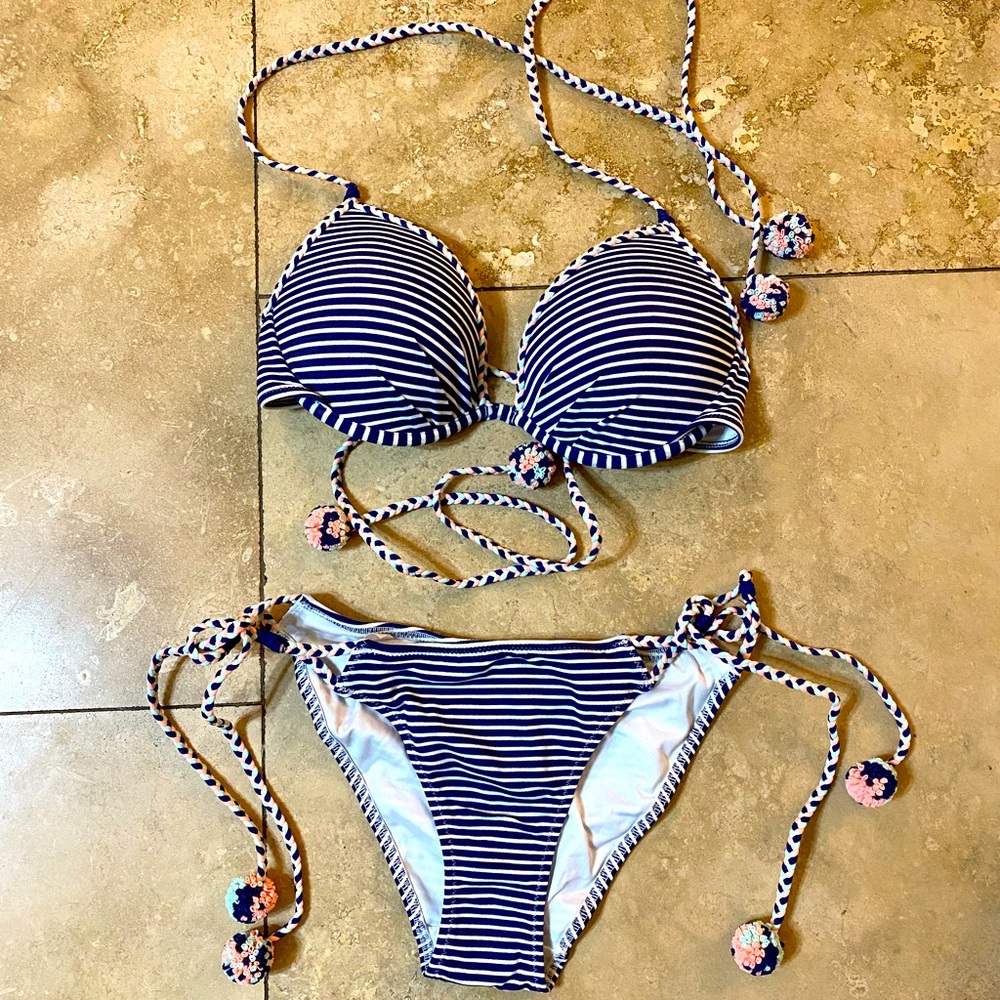NWOT Victoria Secret Swim Suit